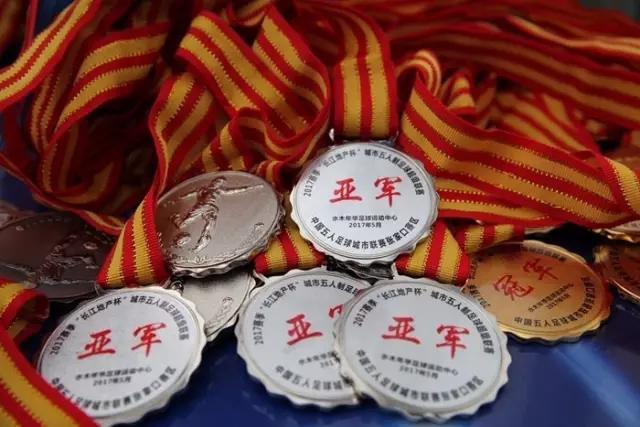 库库雷利亚在对英格兰的比赛中表现总结